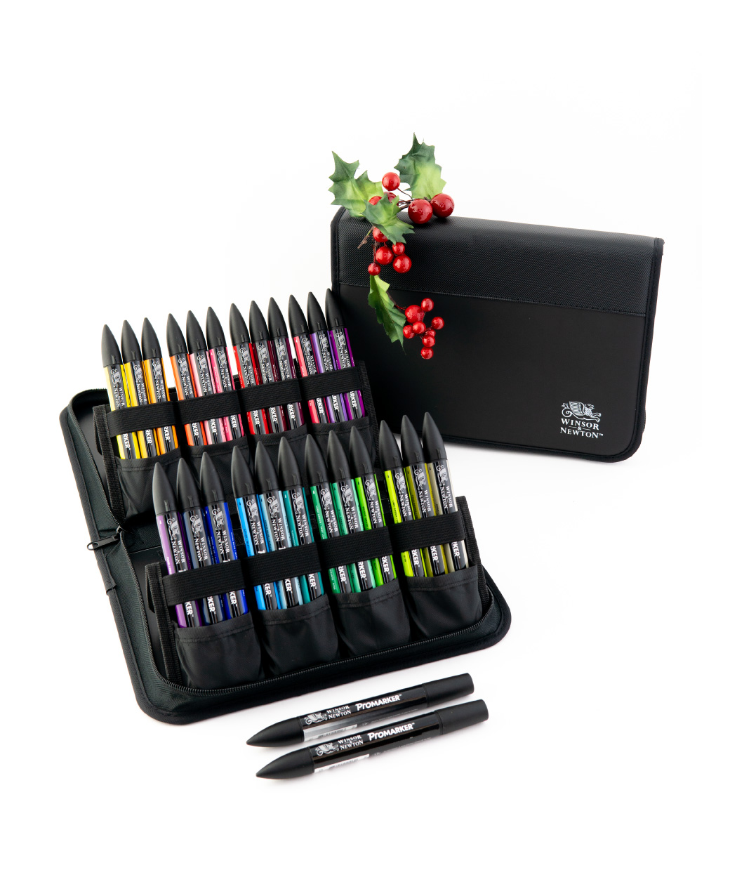 The Winsor & Newton ProMarkers Pouch Gift Set