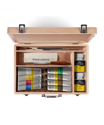Winsor & Newton Galeria Acrylic Essentials Wooden Box 15 Piece Gift Set